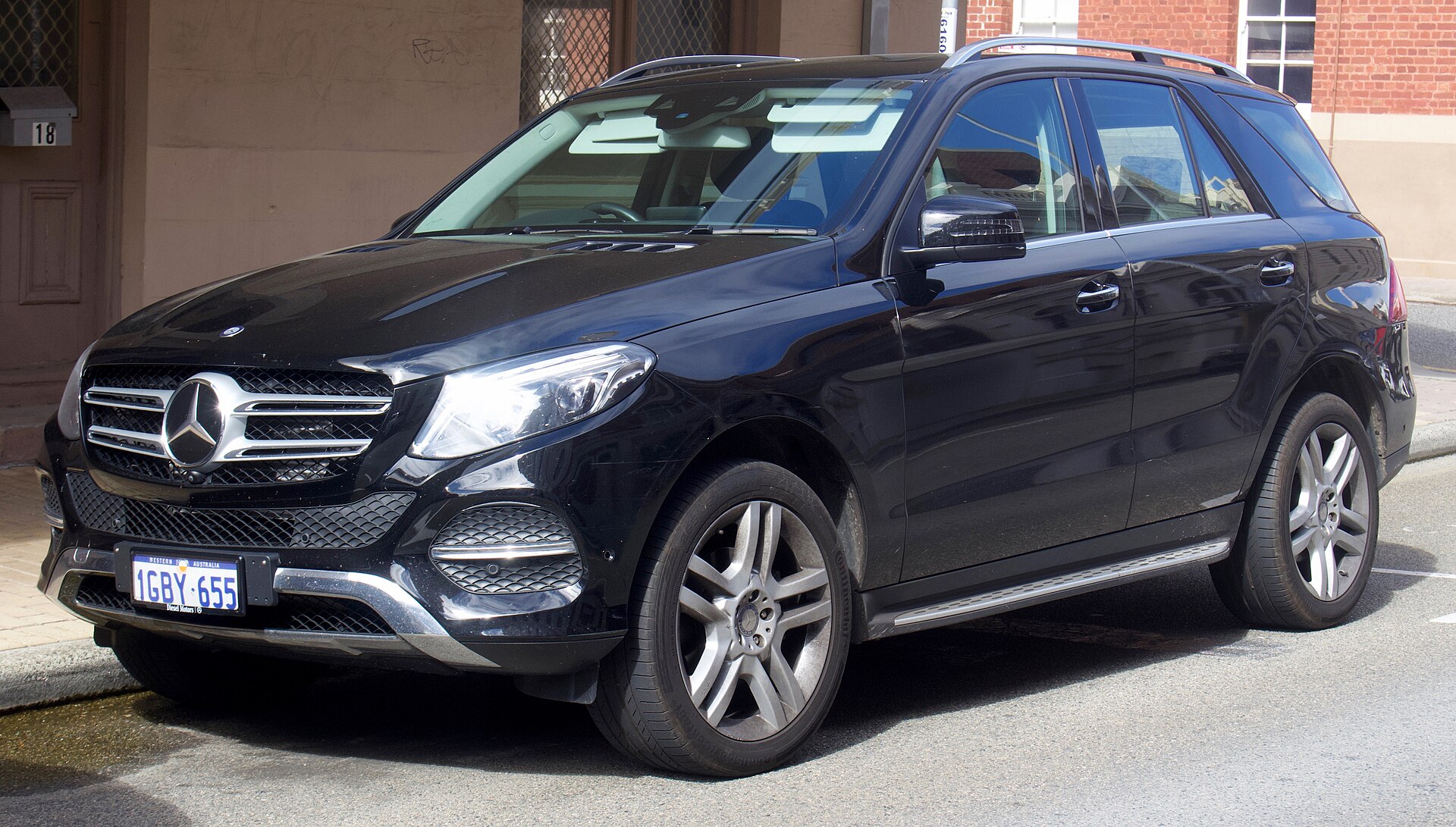Mercedes-Benz GLE 350d W166 makyajlı kasa