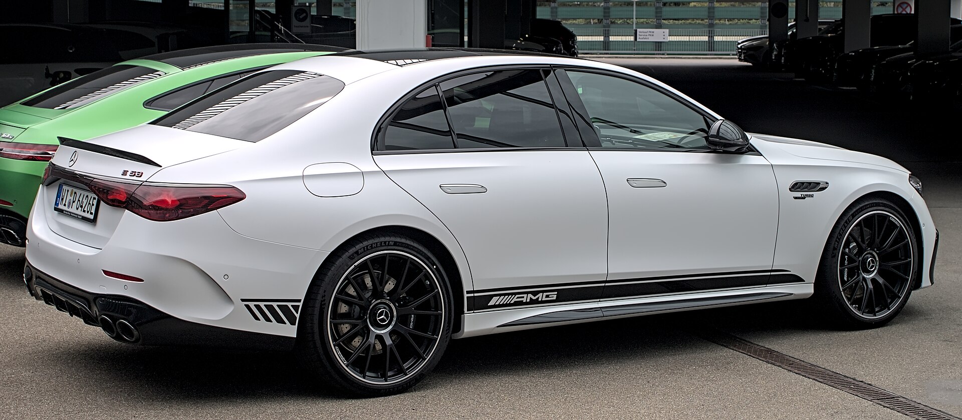 Mercedes-AMG E 53 Hybrid W214 kabin ve kokpit görünümü