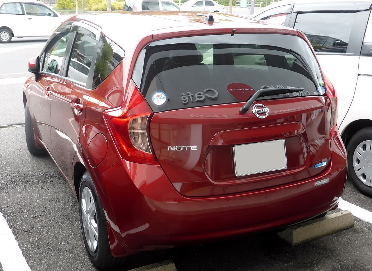 Nissan Note E12 arka tasarımı