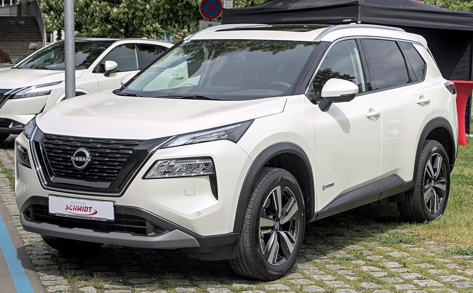 Nissan X-Trail T33 e-Power yan görünüm