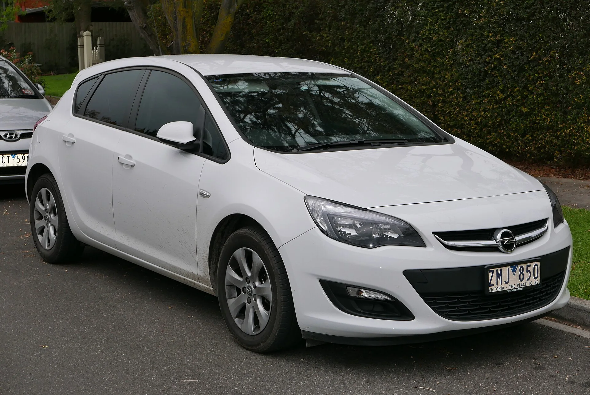 Opel Astra J