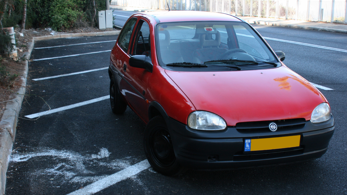 1994 üç kapılı Opel Corsa B Joy