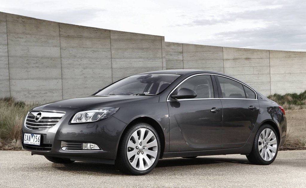 Opel Insignia A görünüm 3