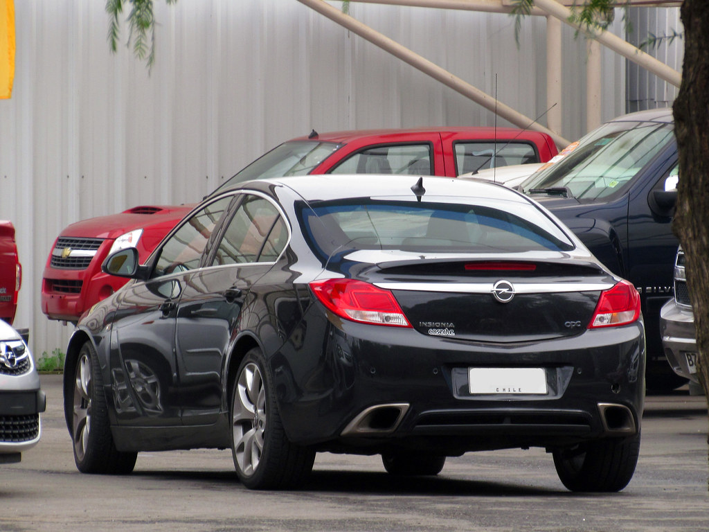Opel Insignia A görünüm 4