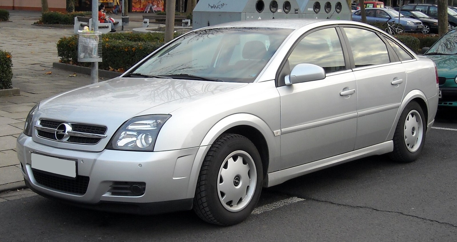 Opel Vectra C GTS önden görünüm