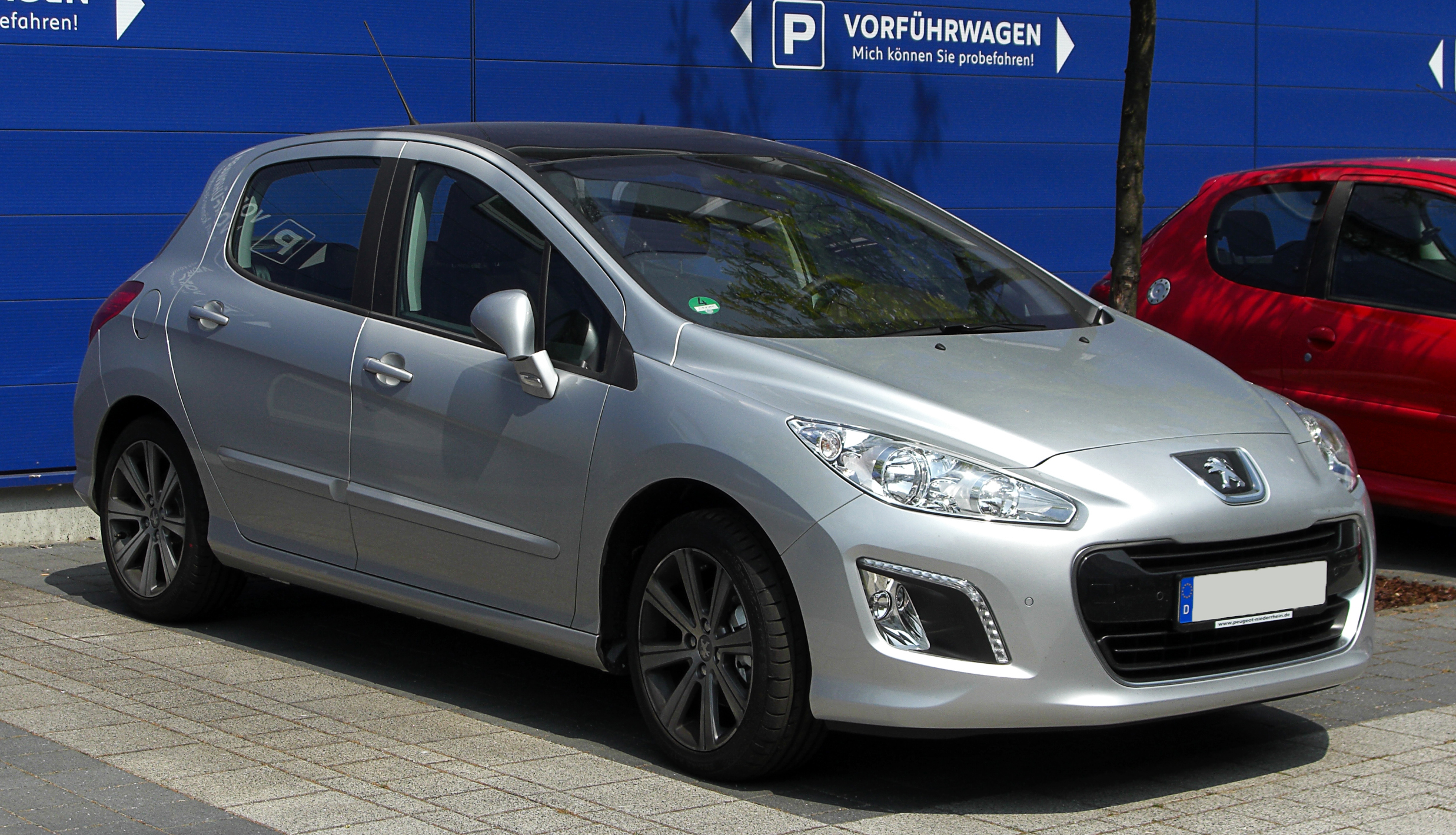 Peugeot 308 T7 makyajlı ön tasarım