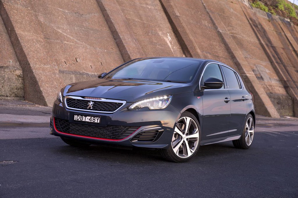Peugeot 308 T9 görünüm 4