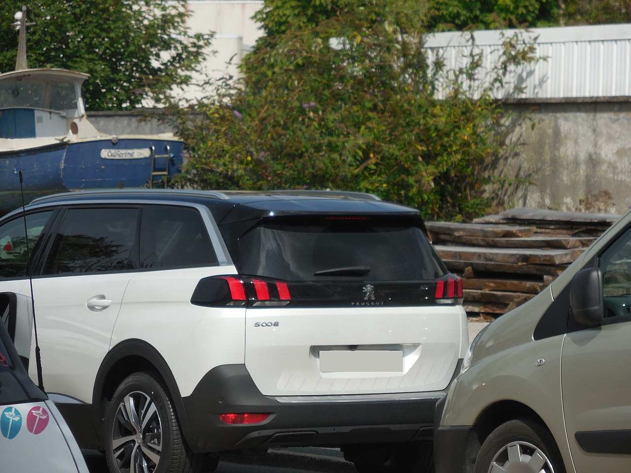 İkinci nesil Peugeot 5008 P87 dış görünüş