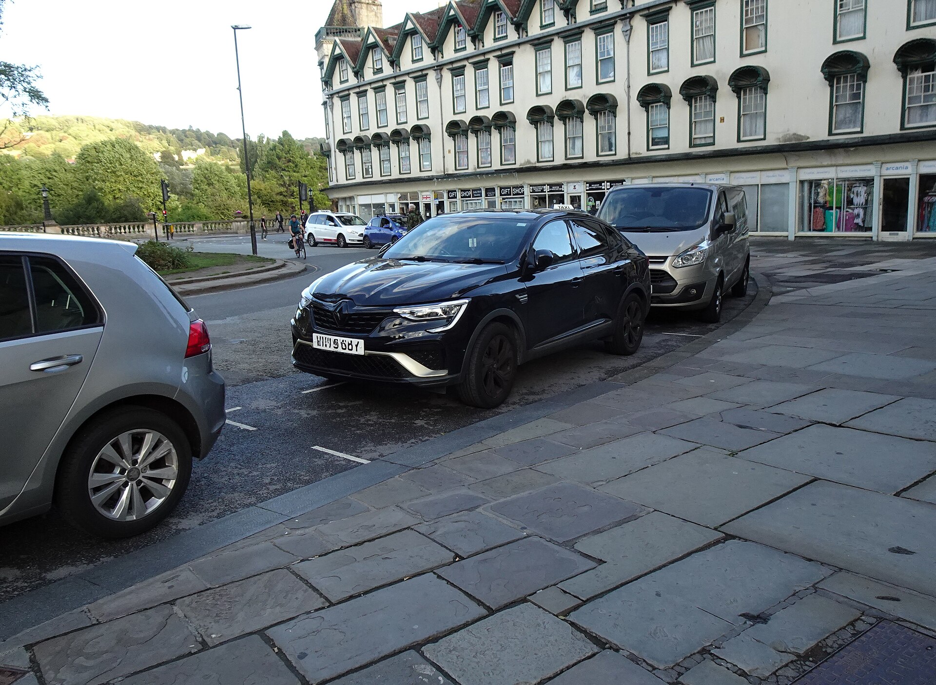 Renault Arkana TCe 160 2023 dış görünümü