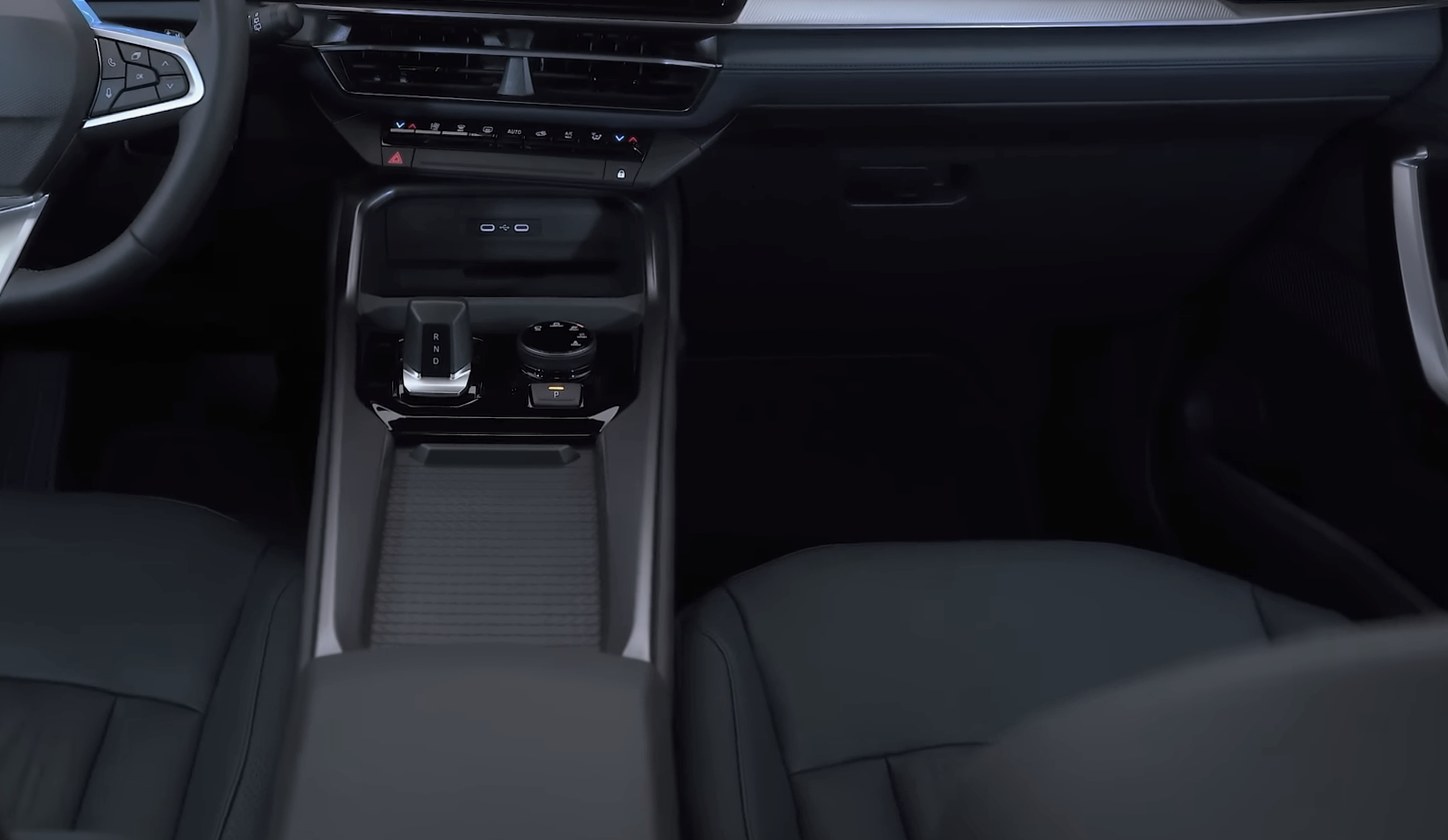 Renault Boreal orta konsol ve vites seçici detay kırpımı