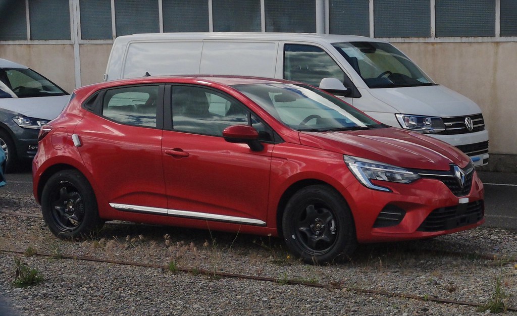 Renault Clio 5 1.0 TCe görünüm 3