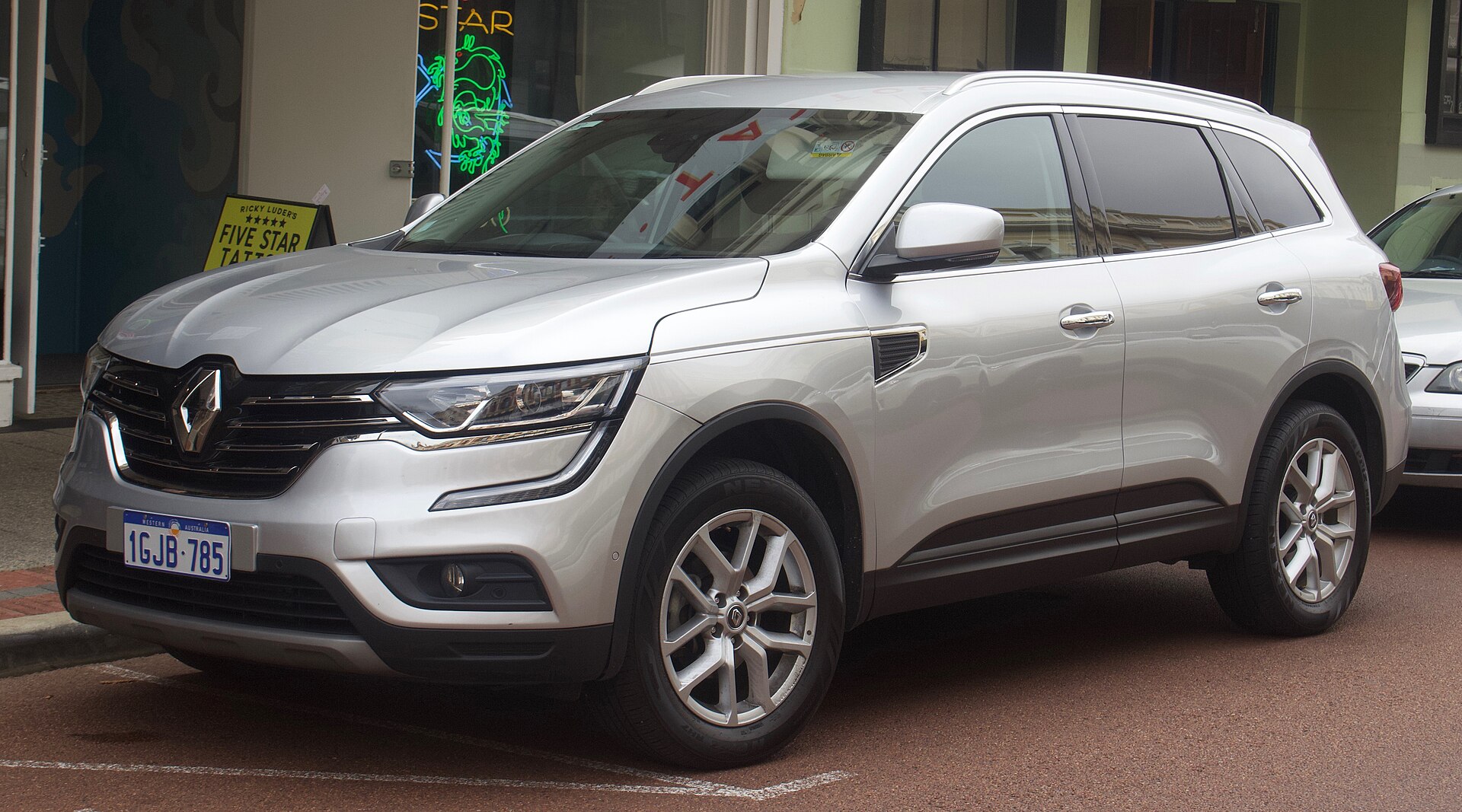 2017 Renault Koleos HZG Zen gövde tasarımı