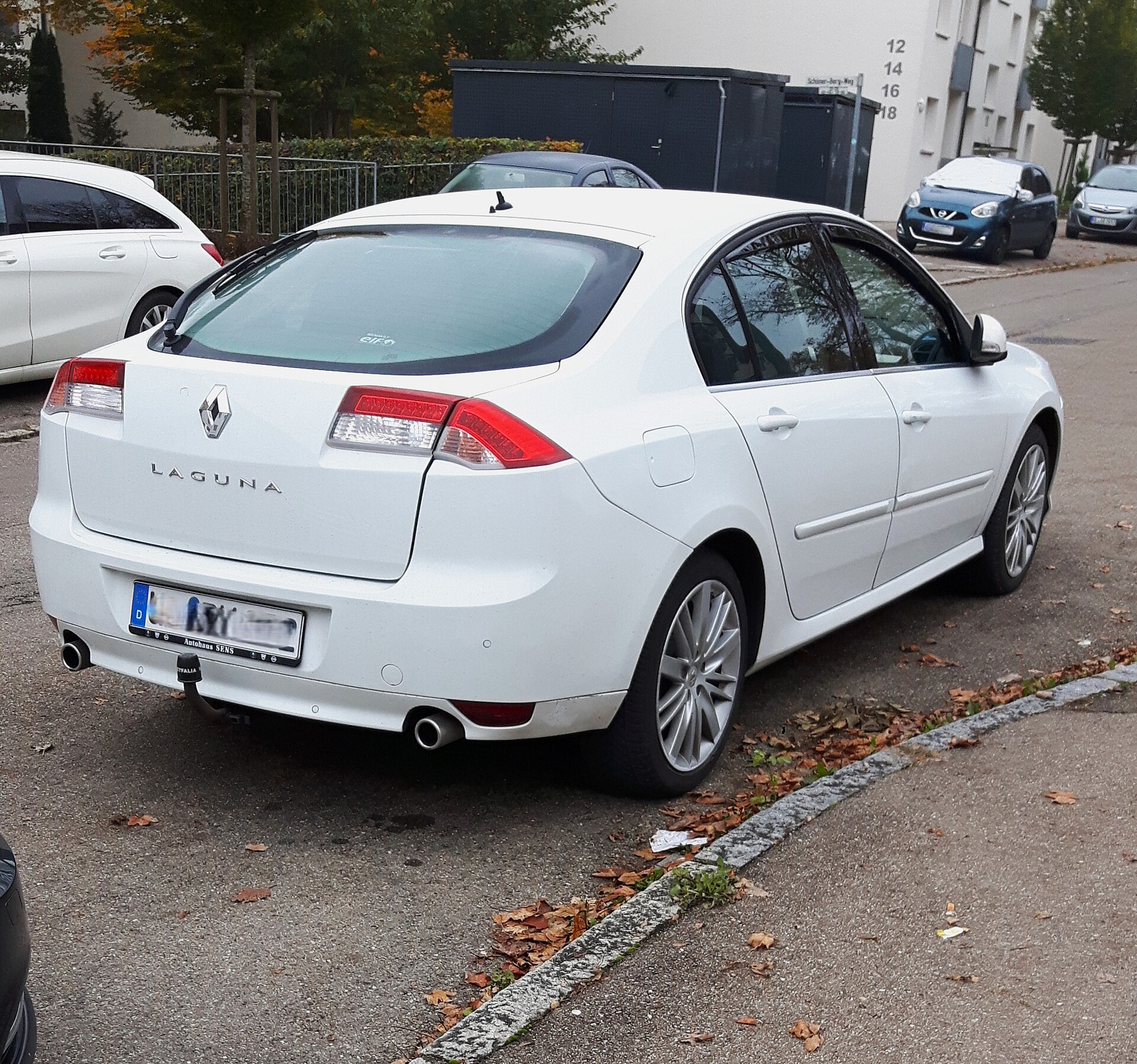 Renault Laguna III Alım Rehberi: 1.5 dCi, 2.0 dCi ve Otomatik kapak görseli
