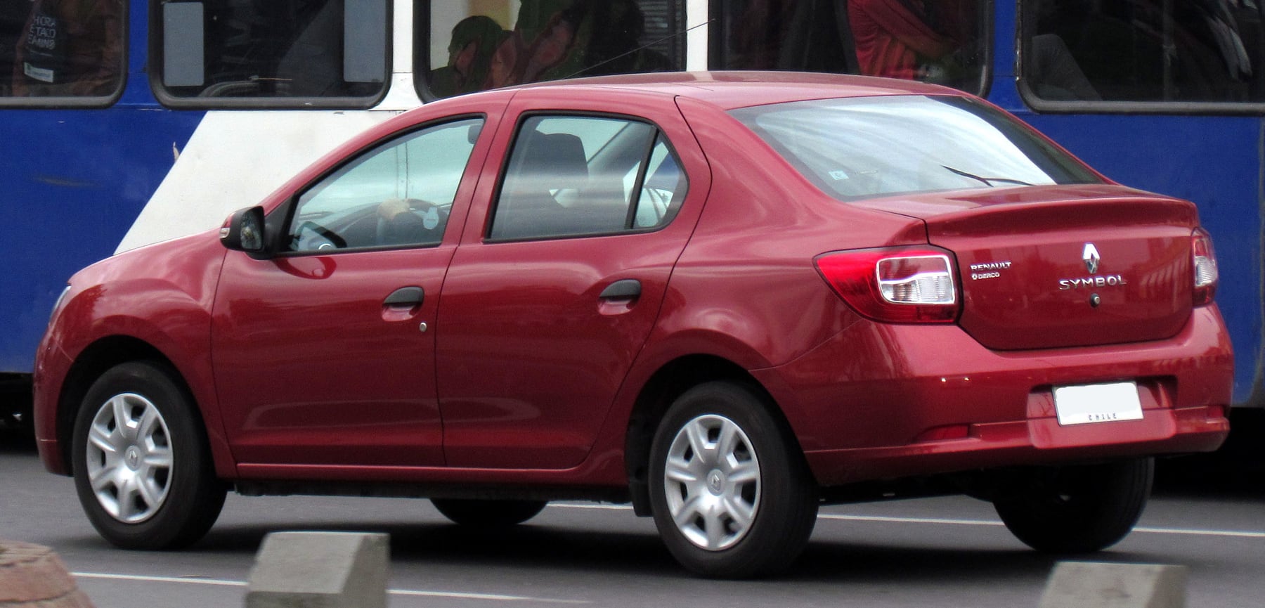 Renault Symbol III önden üç çeyrek görünüm
