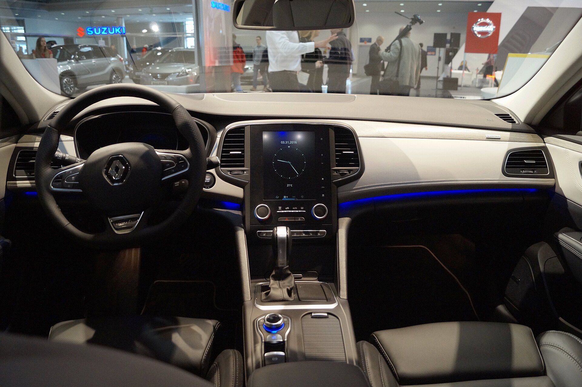 Renault Talisman R-Link 2 ekranlı iç mekân