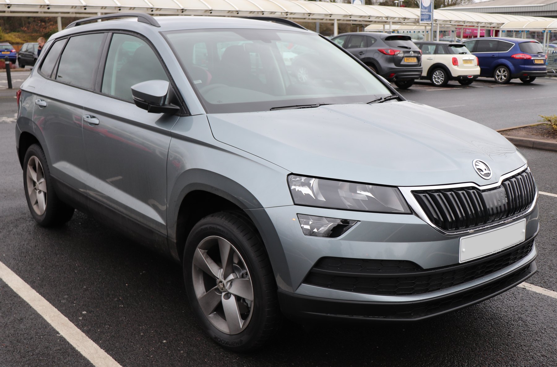 Makyaj öncesi Skoda Karoq önden görünüm