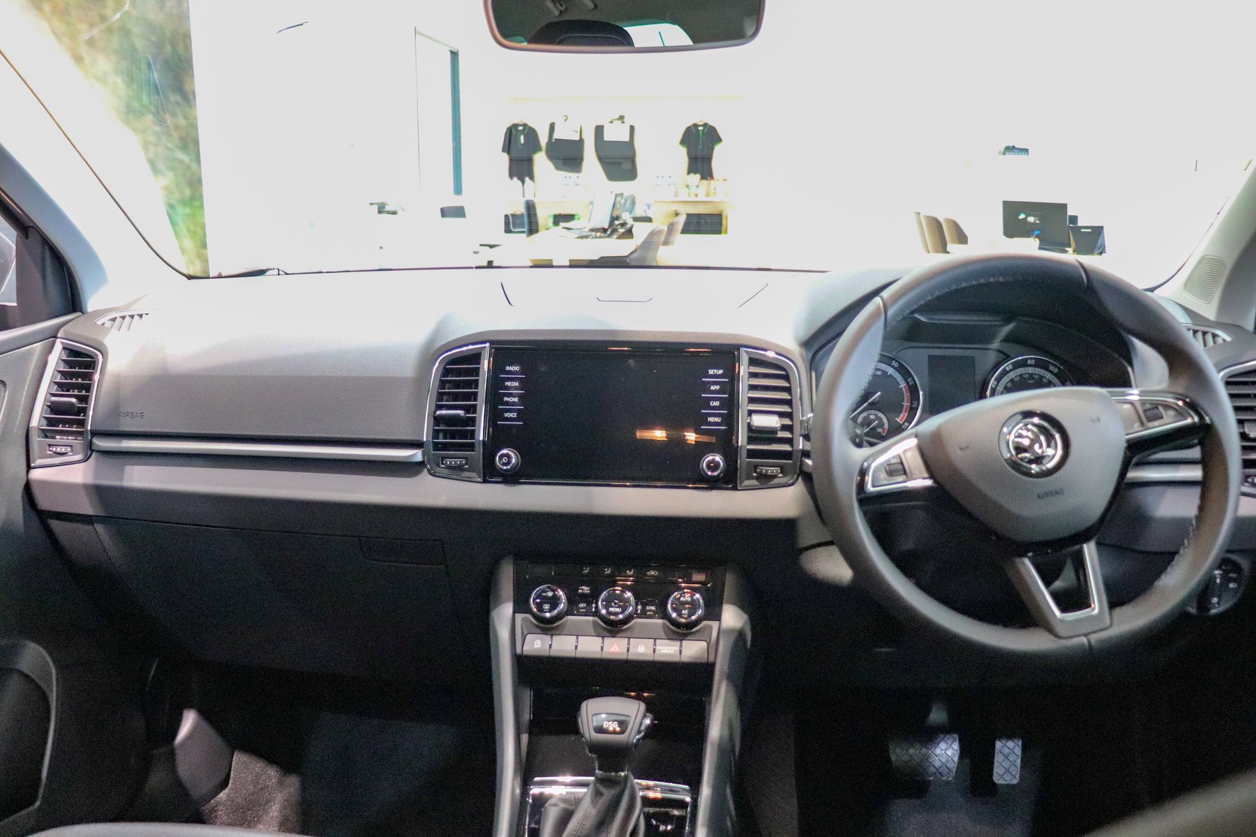 Skoda Karoq iç mekân