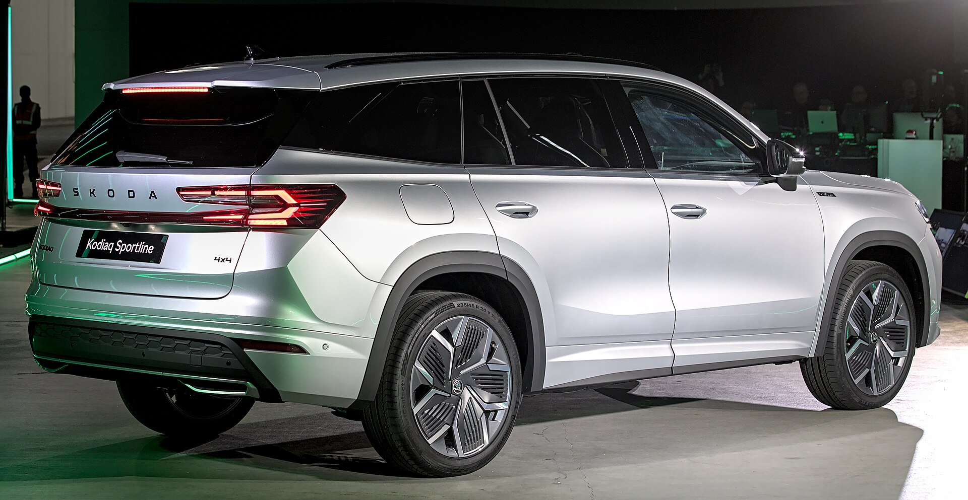 Škoda Kodiaq II tanıtım aracı, arka yan açı