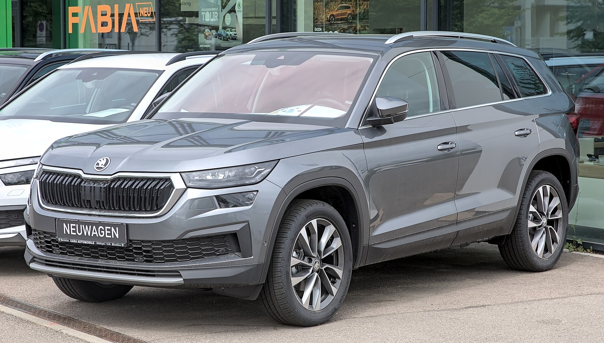 Makyajlı birinci nesil Skoda Kodiaq ön görünümü
