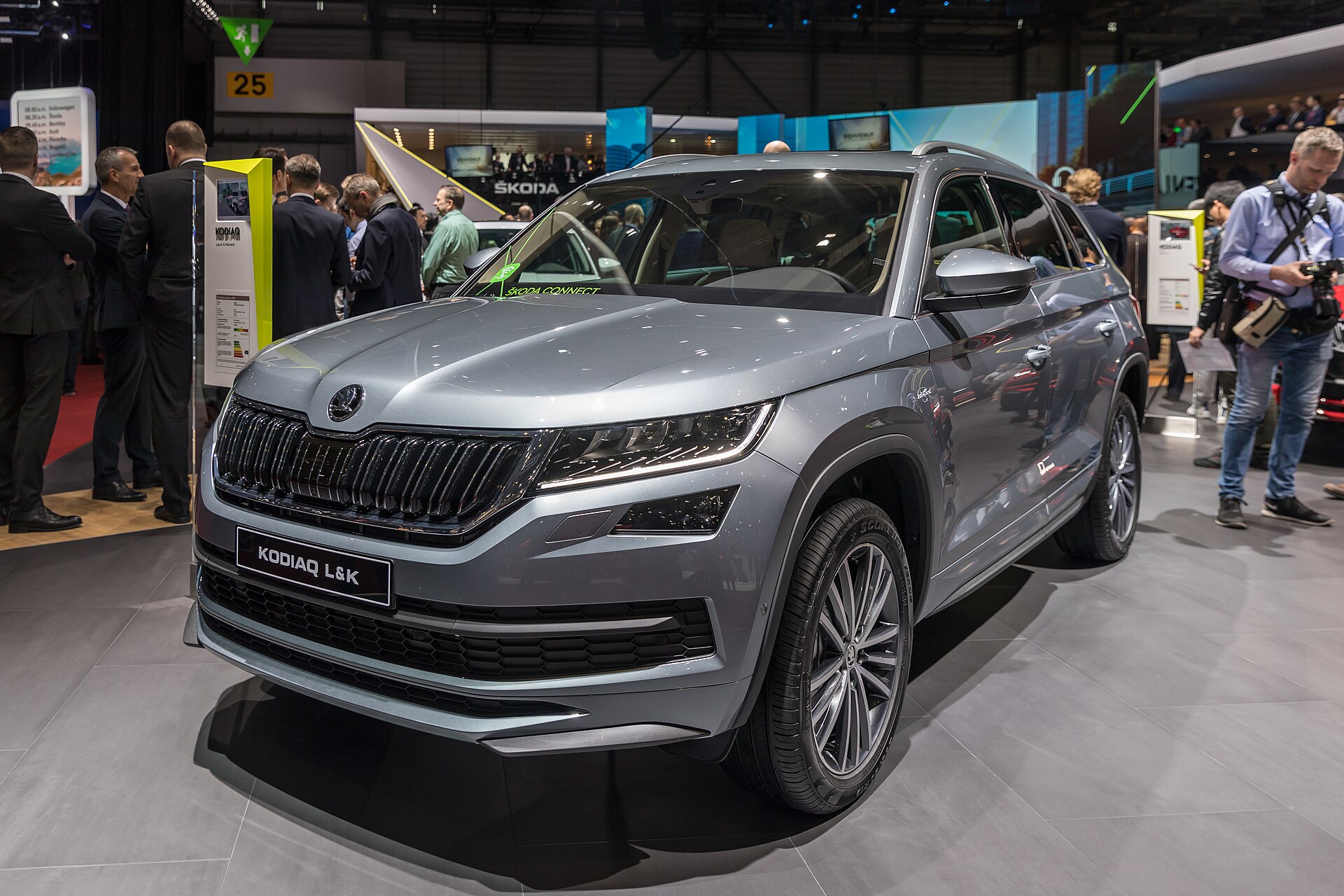 Skoda Kodiaq Laurin and Klement ön görünümü