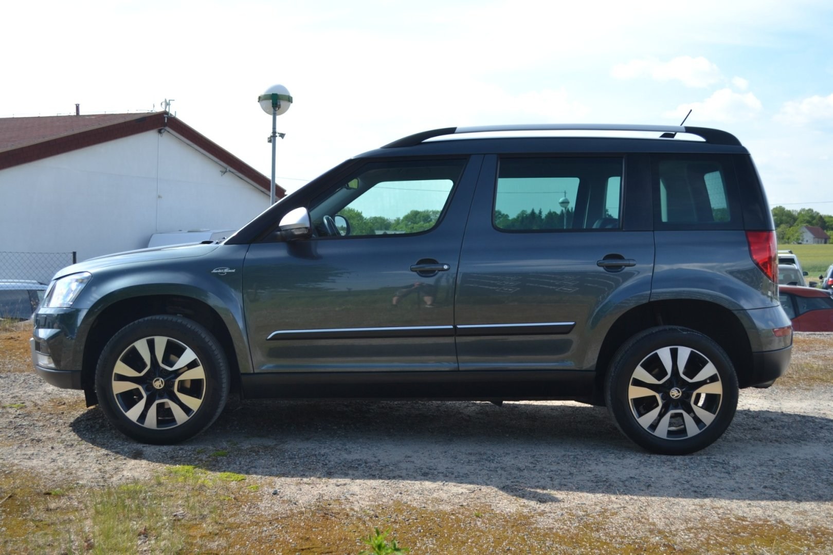 Škoda Yeti yandan görünüm