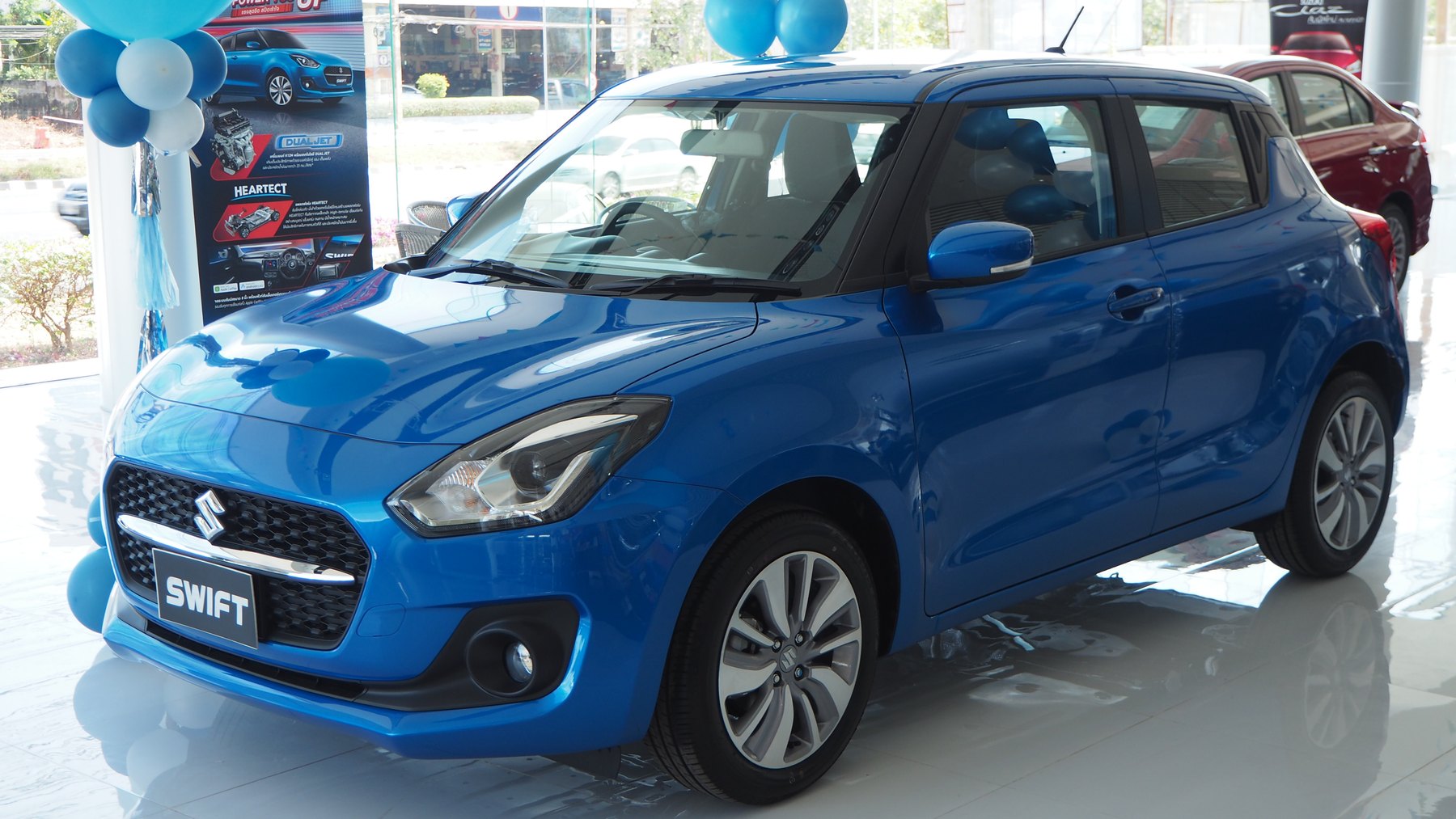 Suzuki Swift GLX ön görünüm