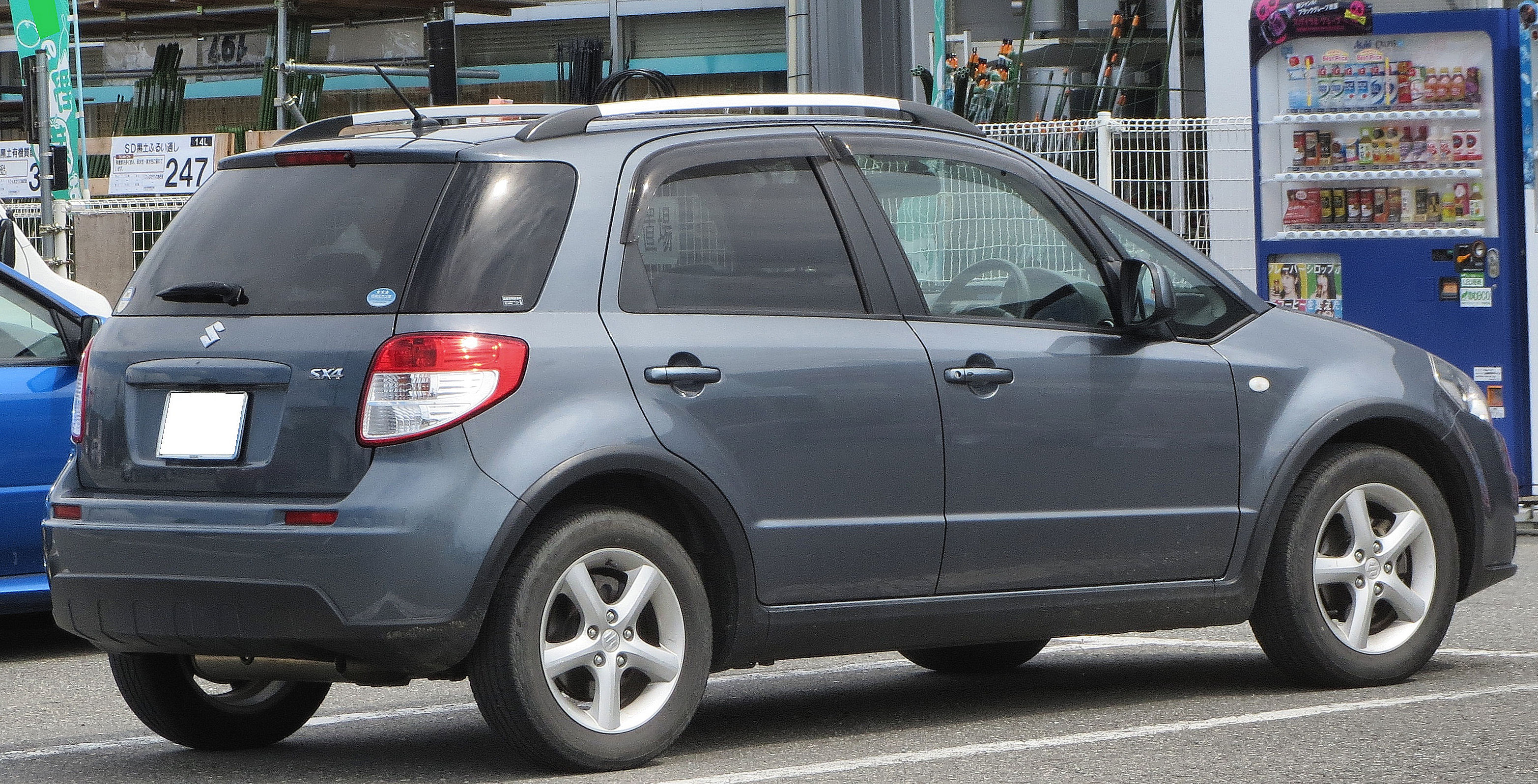 Suzuki SX4 ilk nesil arka görünüm