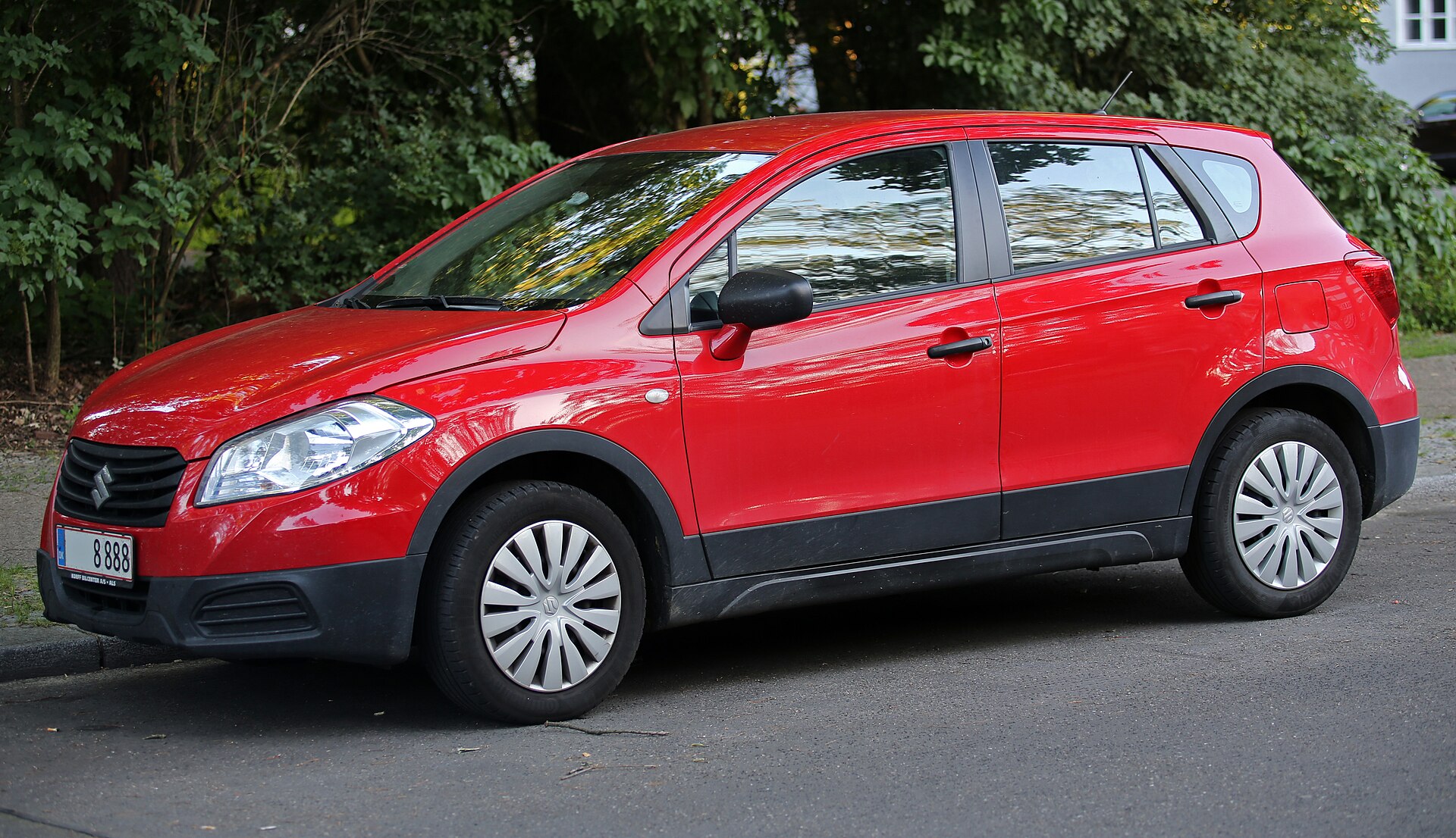 2014 Suzuki SX4 S-Cross ön üç çeyrek görünüm