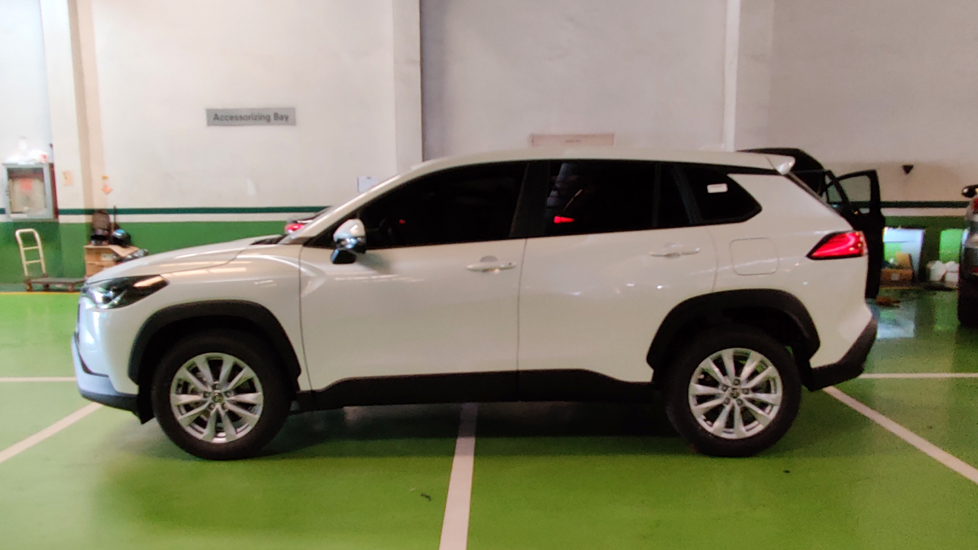 Toyota Corolla Cross yandan görünüm
