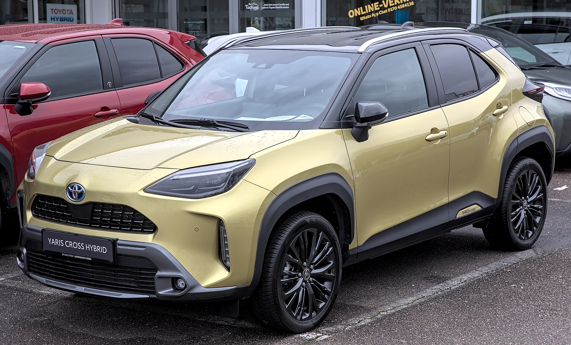 Toyota Yaris Cross önden üç çeyrek görünüş