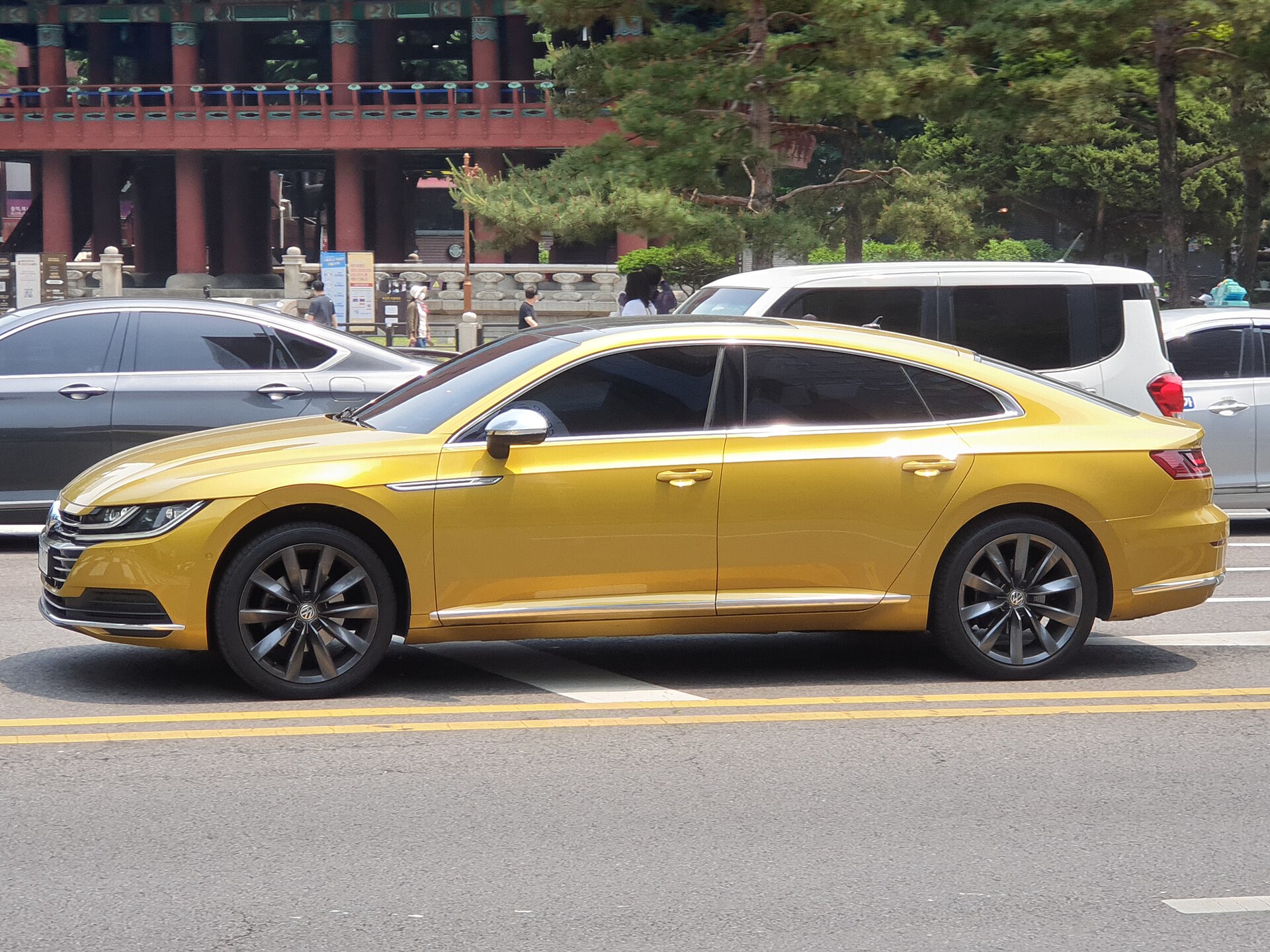 Curcuma sarısı Volkswagen Arteon 2.0 TDI 3H7