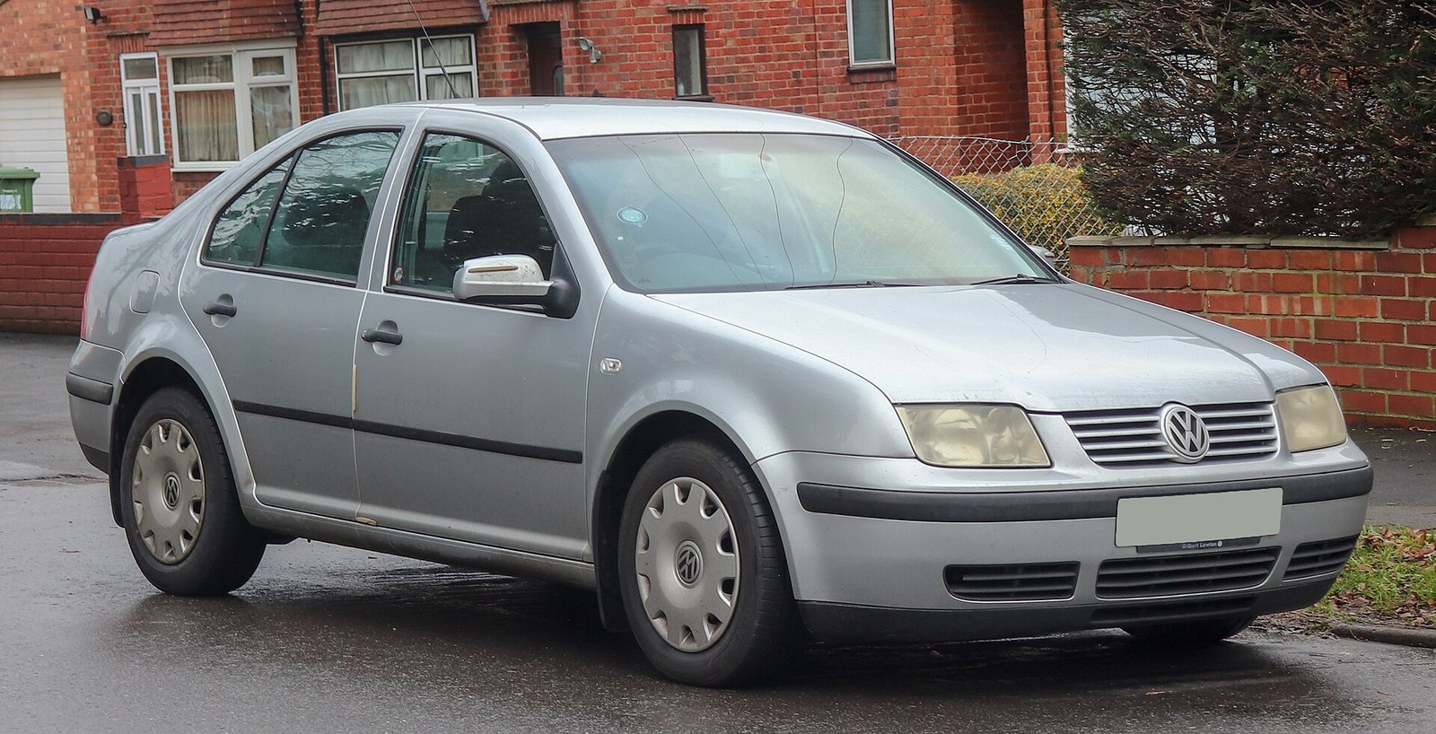 Volkswagen Bora 1.9 TDI ön görünüm