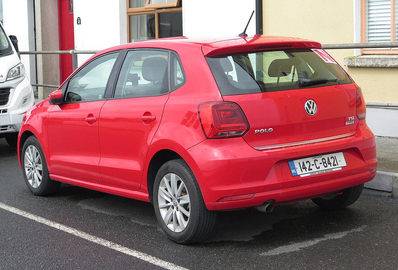 Volkswagen Polo 6C makyajlı arka stop ve bagaj kapağı