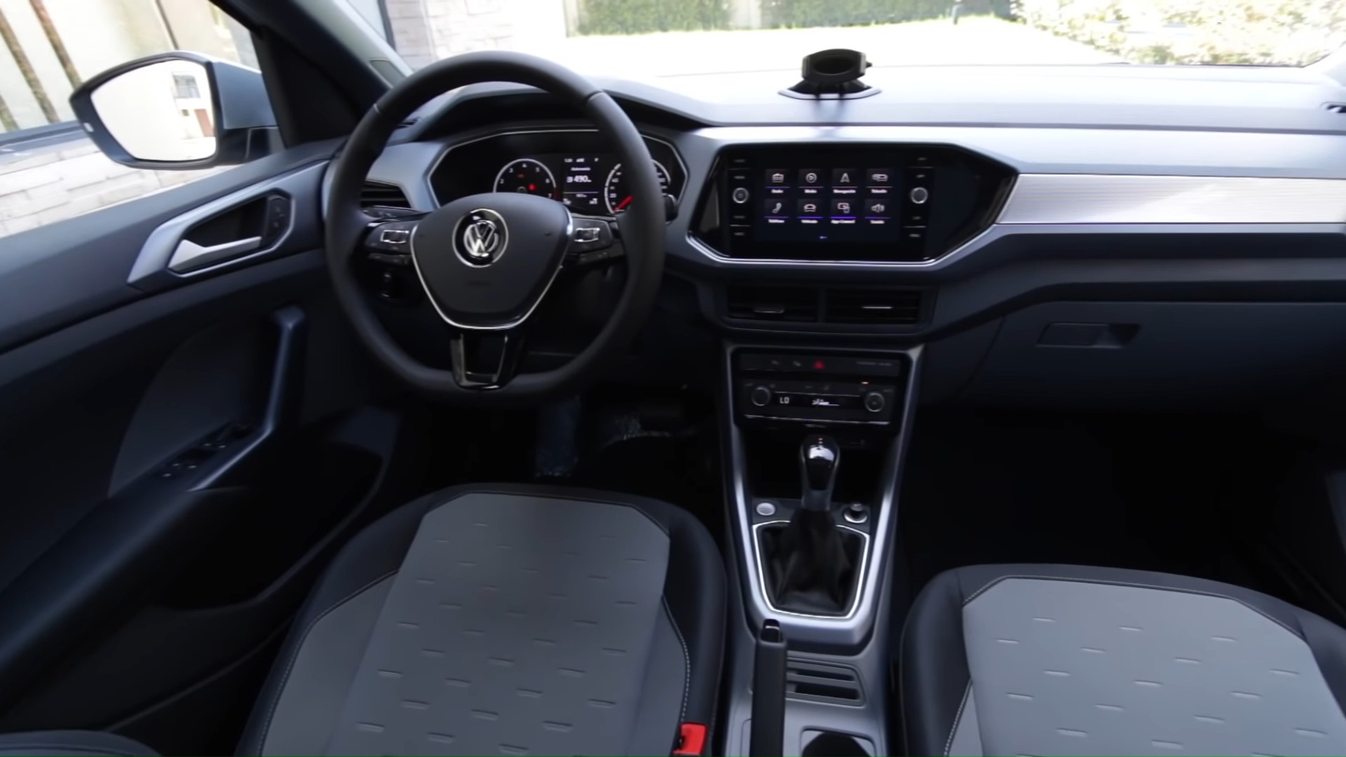 Volkswagen T-Cross iç mekânı