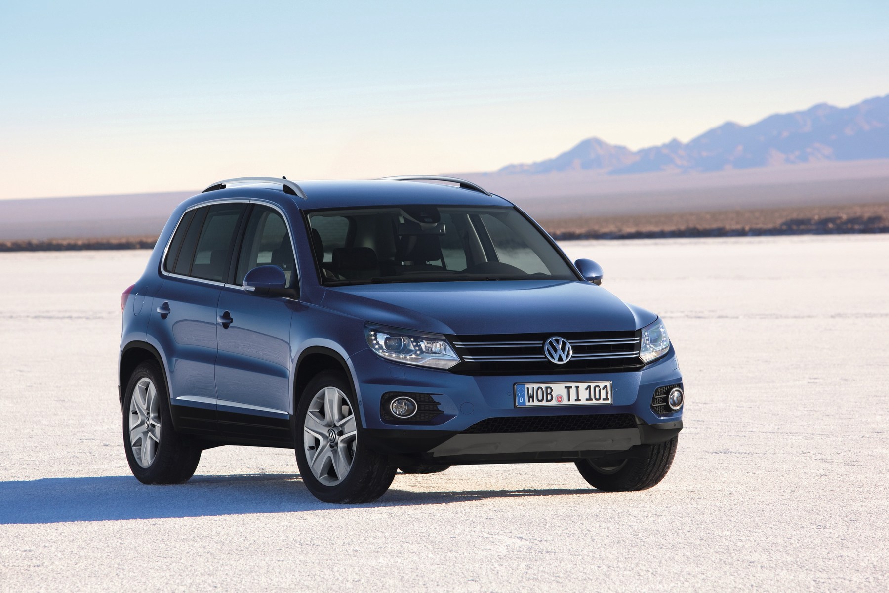 Volkswagen Tiguan 5N makyajlı yan görünüm