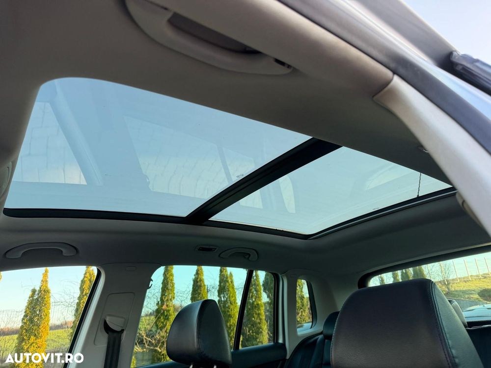 Volkswagen Tiguan 5N iç mekân ve panoramik tavan