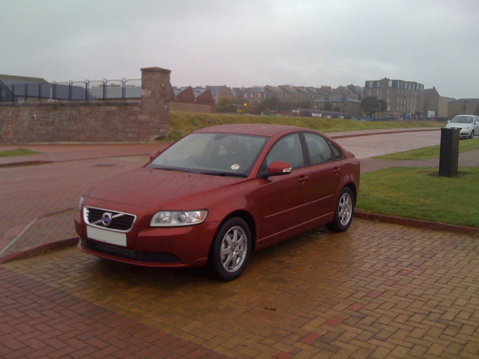 2010 Volvo S40 1.6D DRIVe makyajlı kasa yan görünümü