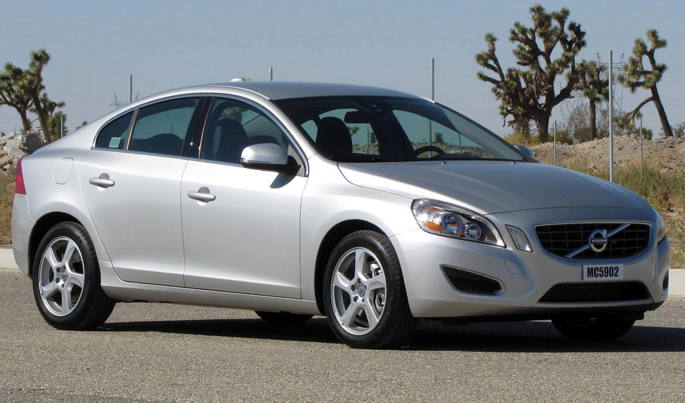Volvo S60 P3 dış görünüm