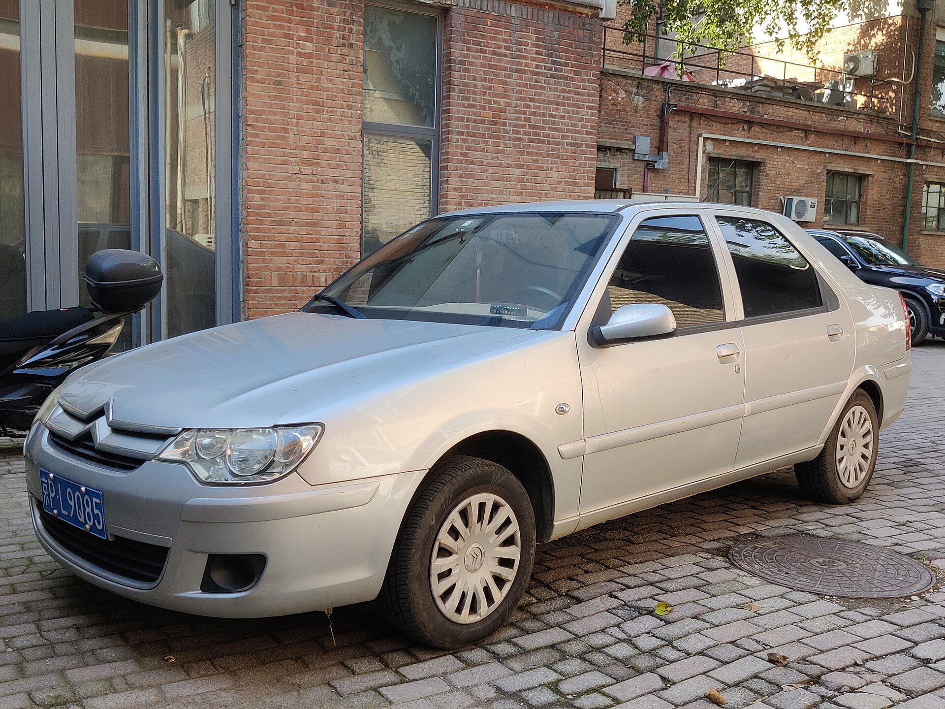 Citroen C-Elysee sedan dış görünüm