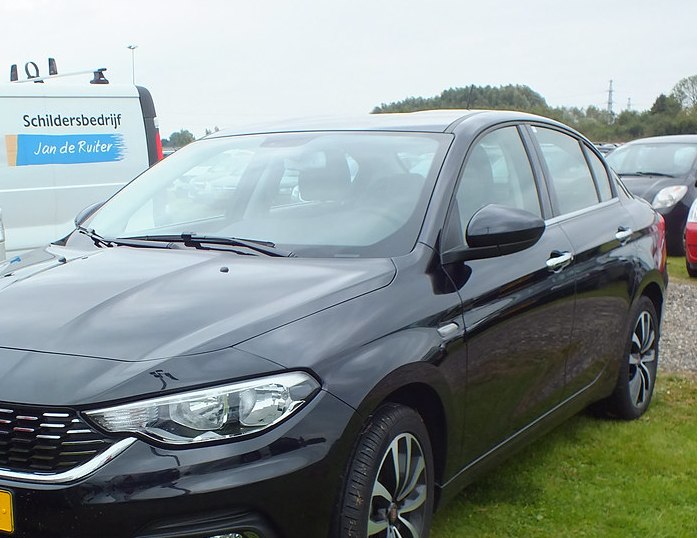 Fiat Egea 1.3 MultiJet dış gövde detay görünümü