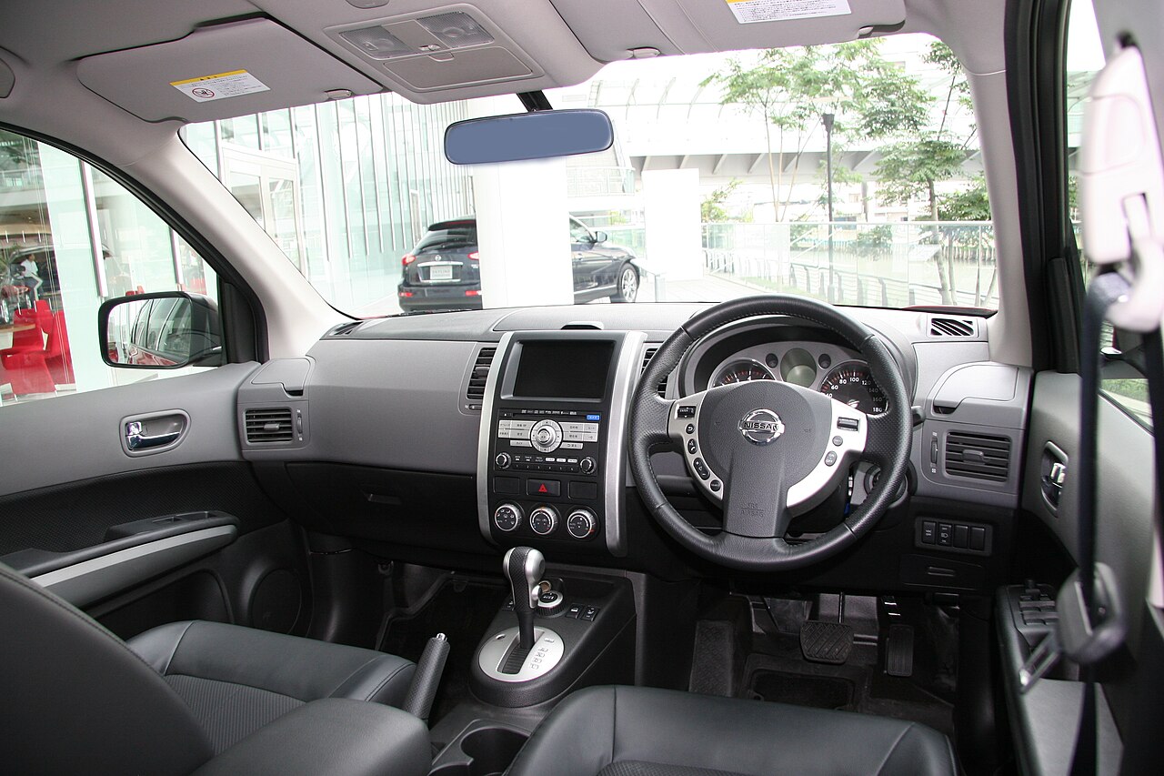 Nissan X-Trail T31 ön konsol ve iç mekân